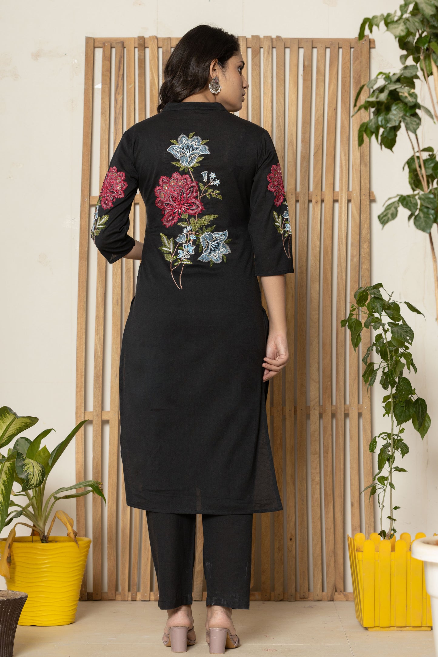 Black Embroidered Kurta Pant Set