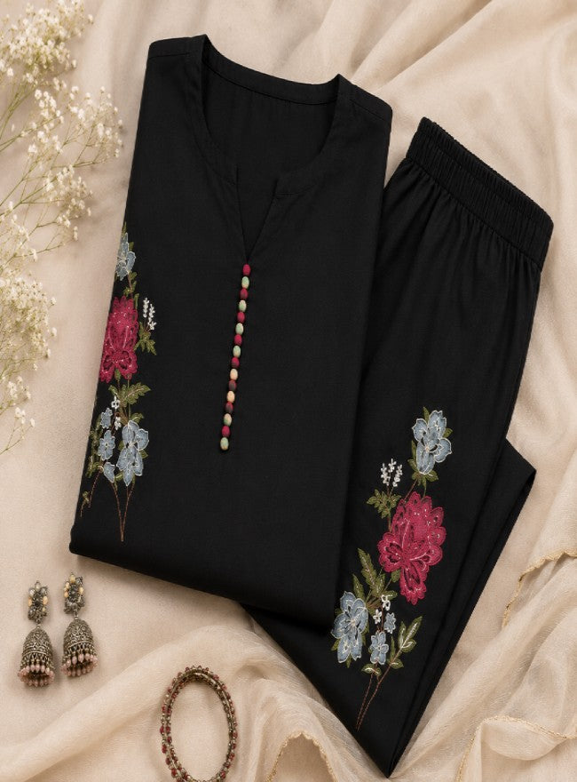 Floral Embroidery Kurta Set