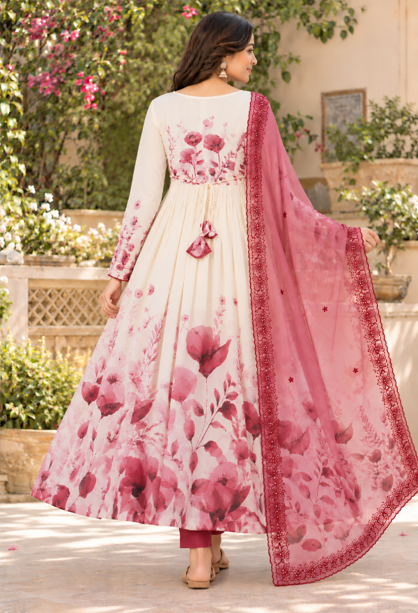 Georgette Anarkali 3pc suit set with Scalloped Dupatta