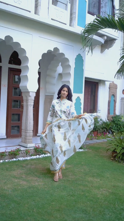 White block printed suit set